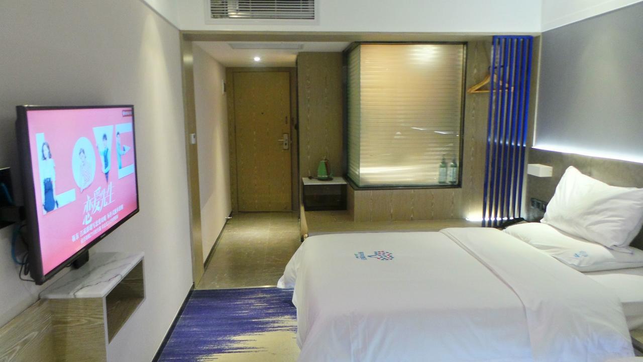 Lifu Hotel Wankel Jiang Tai Road Metro Station Branch Guangzhou Exterior photo